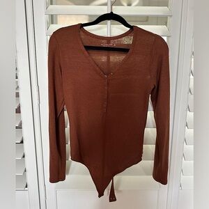 Abercrombie & Fitch bodysuit rust size M